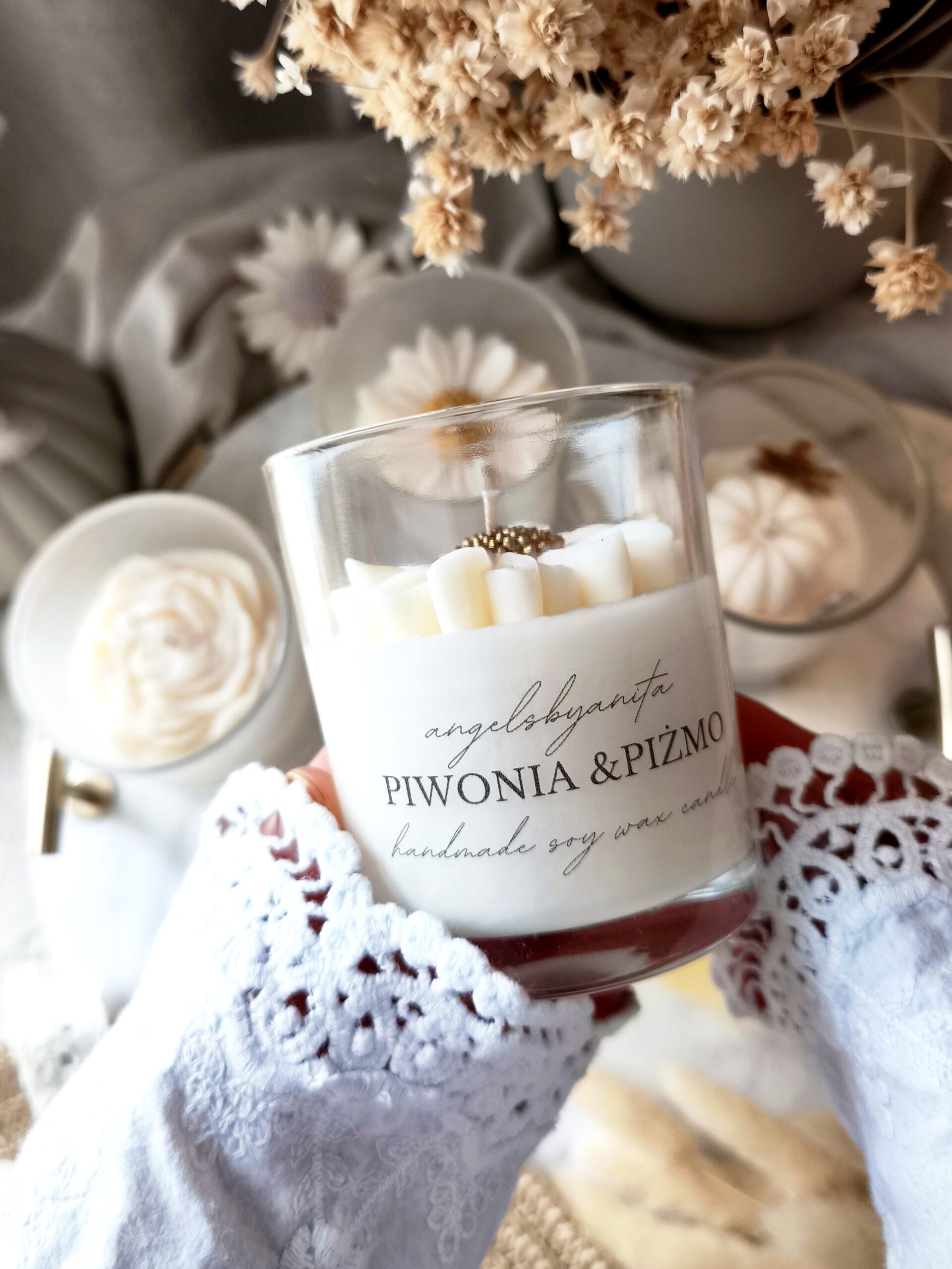 Świeca sojowa Stokrotka ze złotym akcentem - obrazek 6