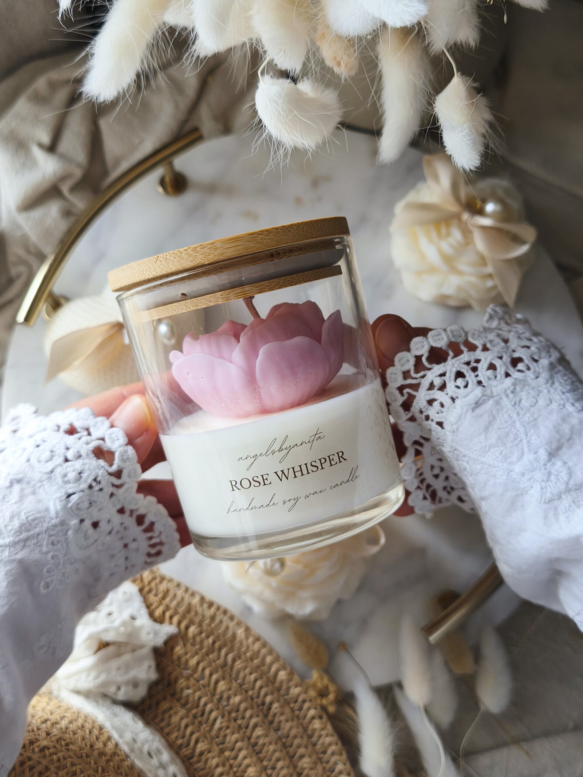 Świeca sojowa Rose Whisper