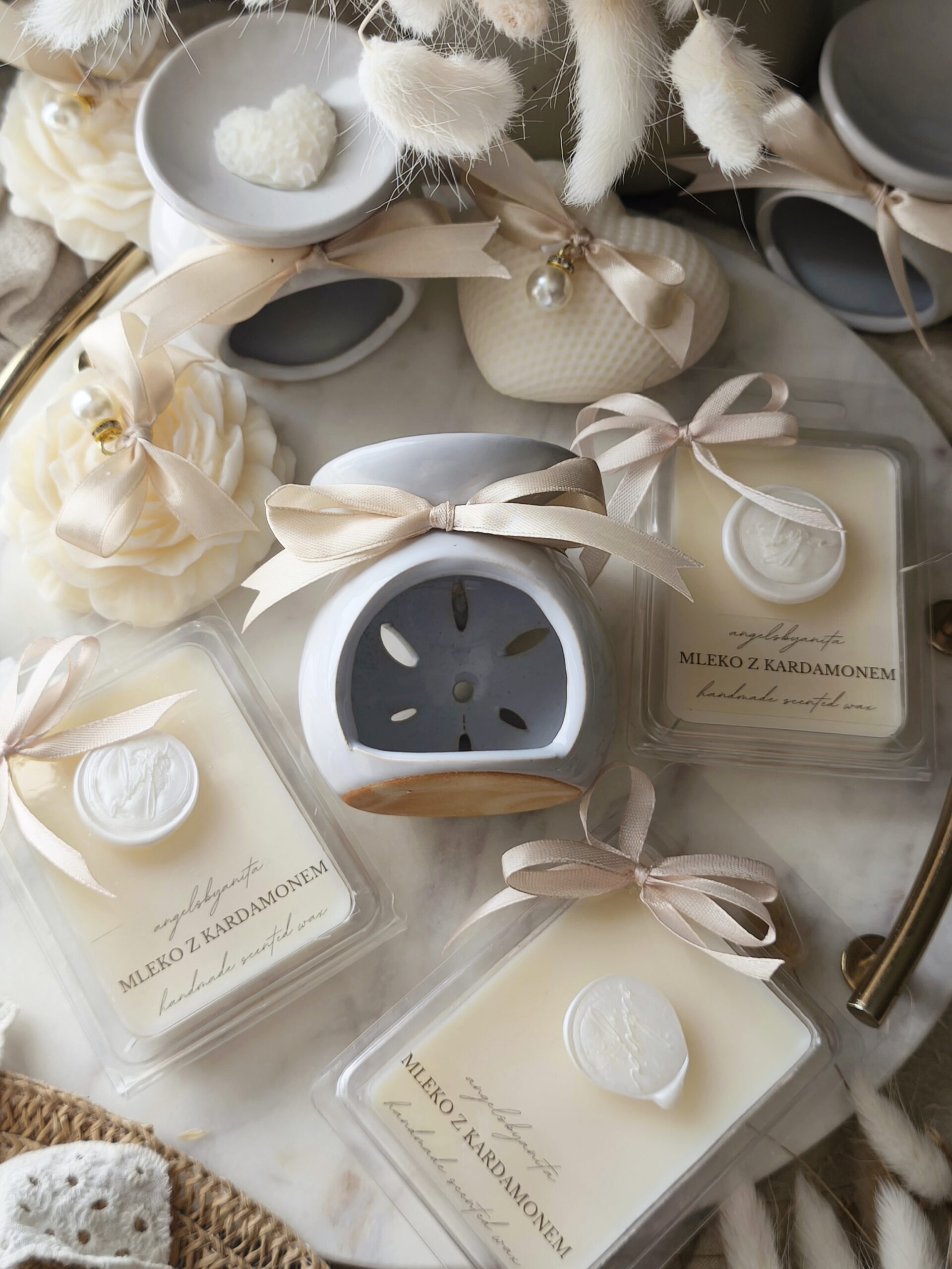 Wosk zapachowy Mleko z kardamonem - obrazek 5