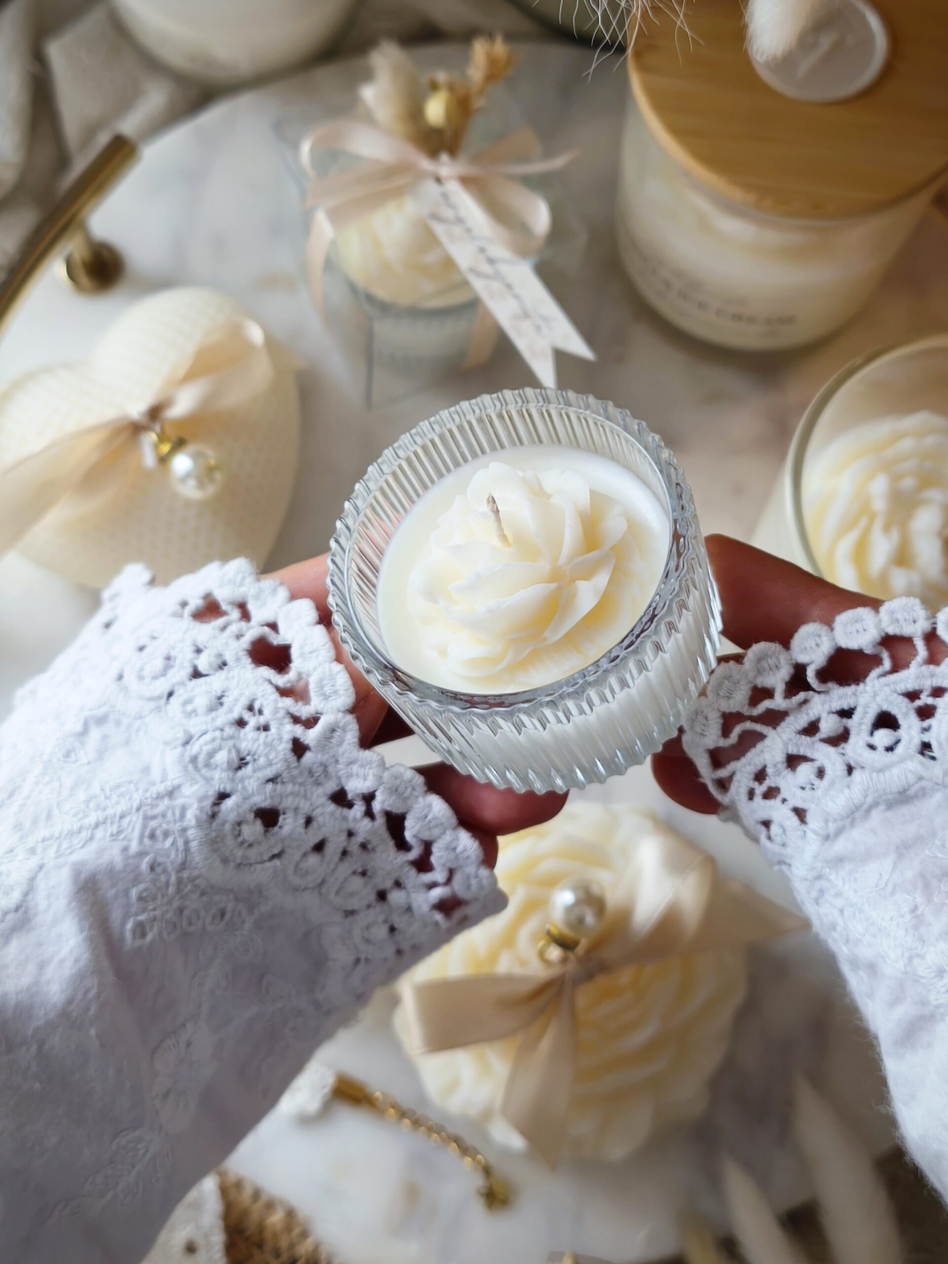 Świeca sojowa "Mały kwiatuszek" - obrazek 3