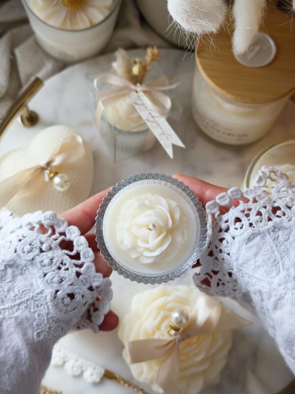 Świeca sojowa "Mały kwiatuszek"