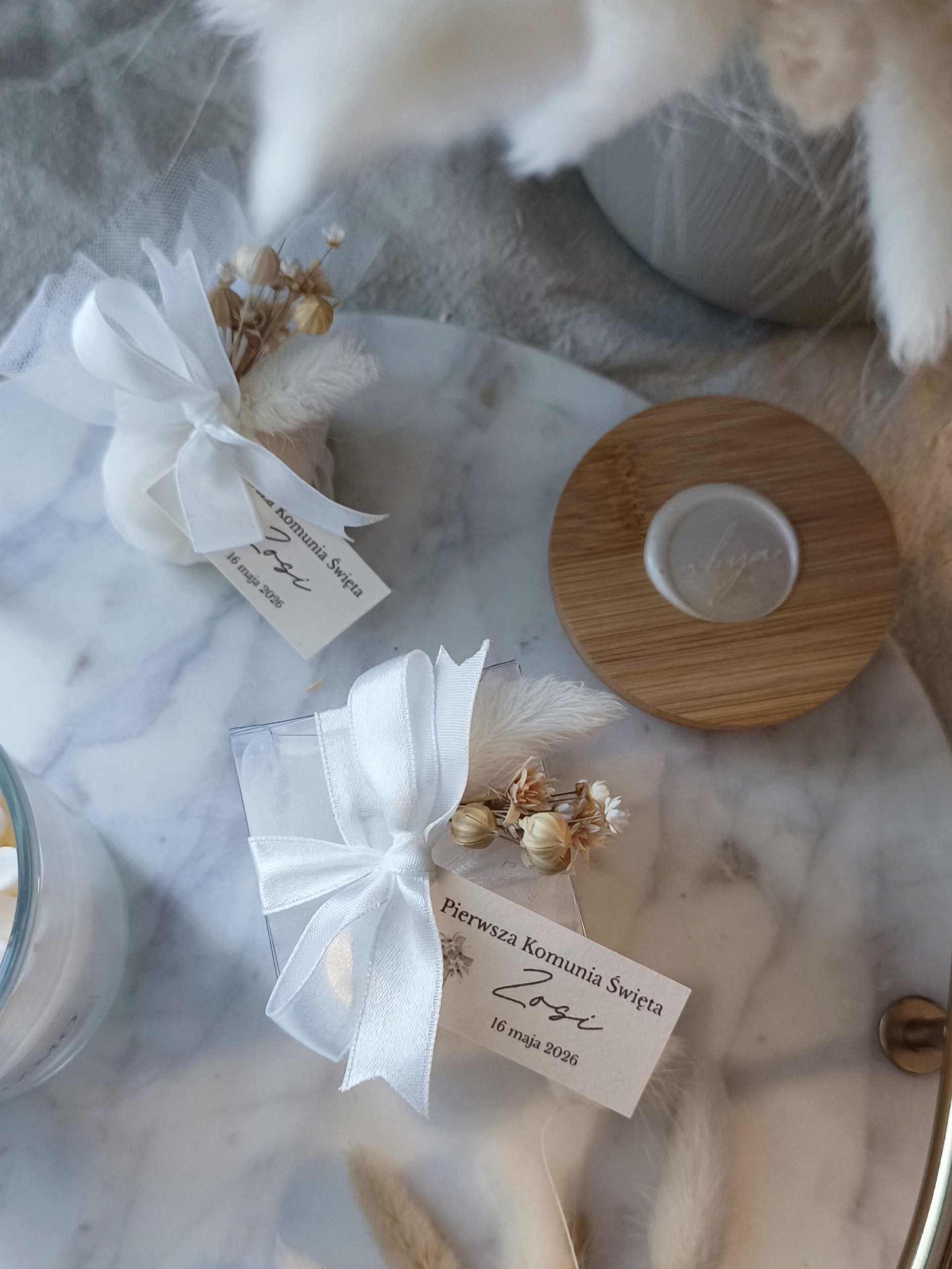 Świeca sojowa Bubble o zapachu Tulip Bloom - podziękowania dla gości w transparentnym pudełku - obrazek 7